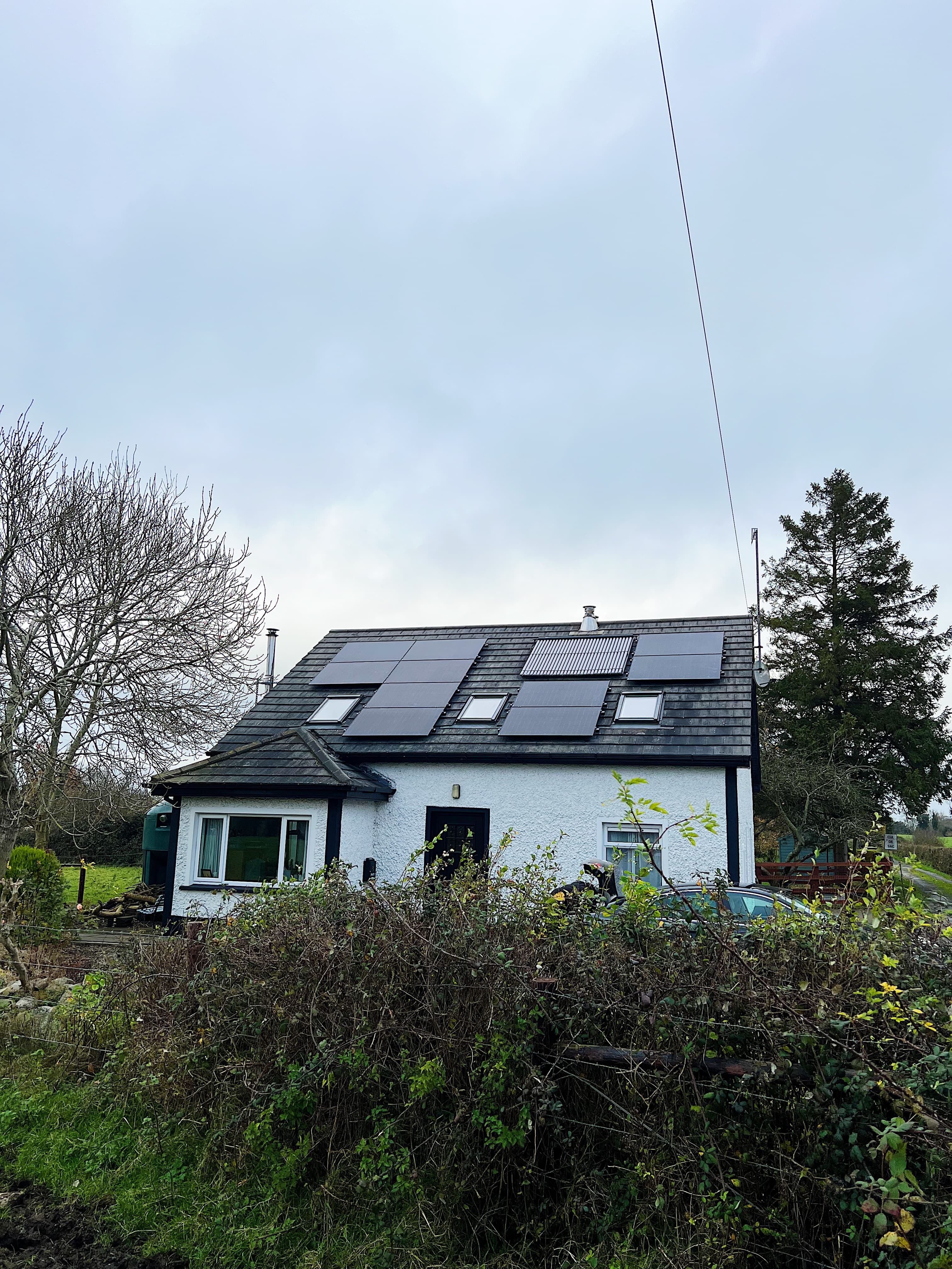 10-panel solar array on roof – Fennor Developments, Navan